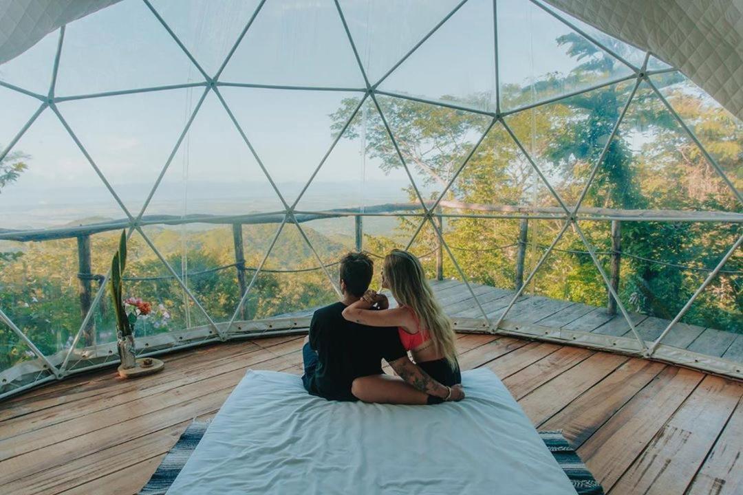 Station touristique Domos Mirador Romantic Private Honeymoon Glamping 3*